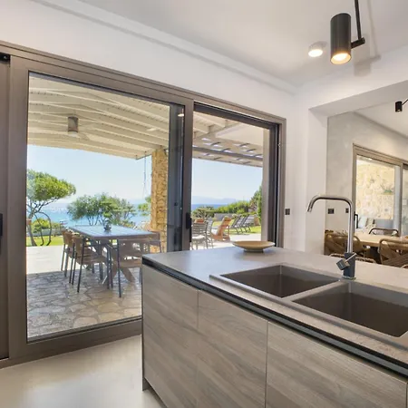 Villa Develikia Private Villas, Auralis, *