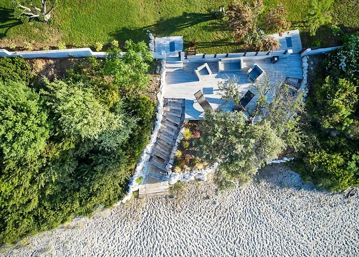 Develikia Private Villas, Auralis, Villa *