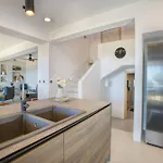 Develikia Private Villas, Auralis,