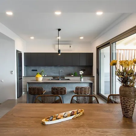 Villa Develikia Private 2 - *