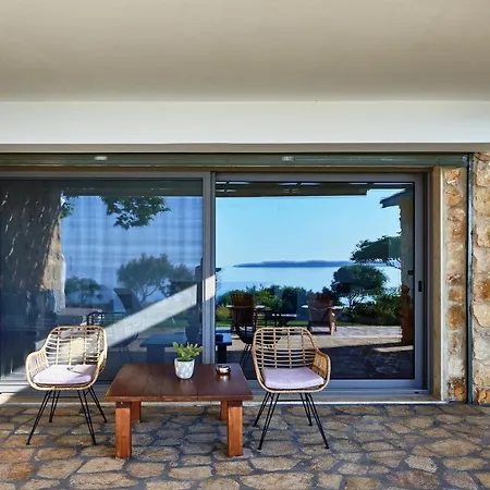 Develikia Private 2 - Villa