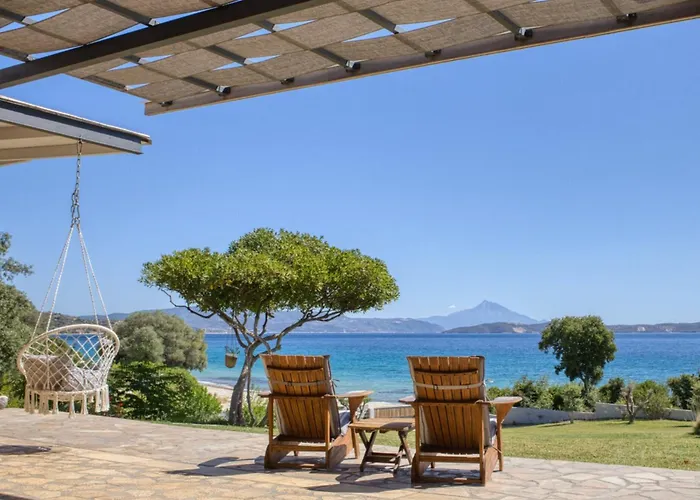 Develikia Private Villas, Auralis,