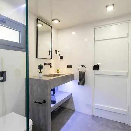 Develikia Private 2 - Villa
