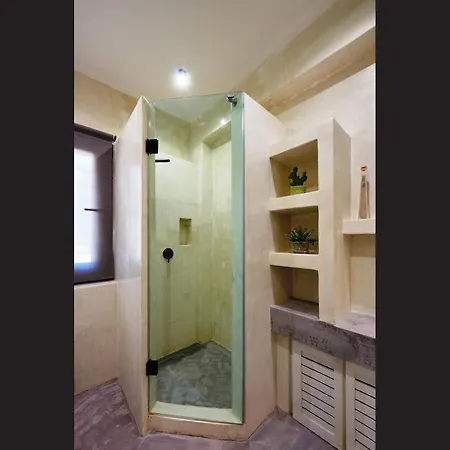 Develikia Private 2 - Villa