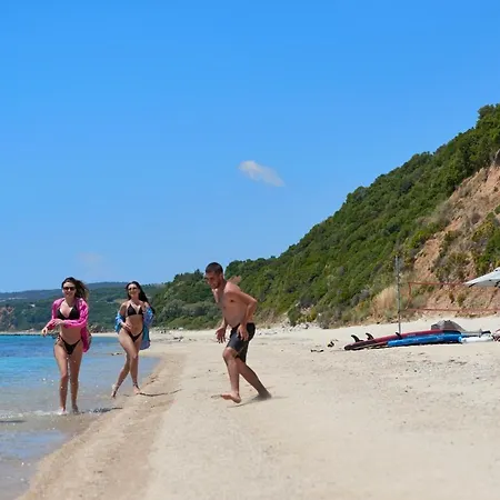 Develikia Private Villas, Auralis,