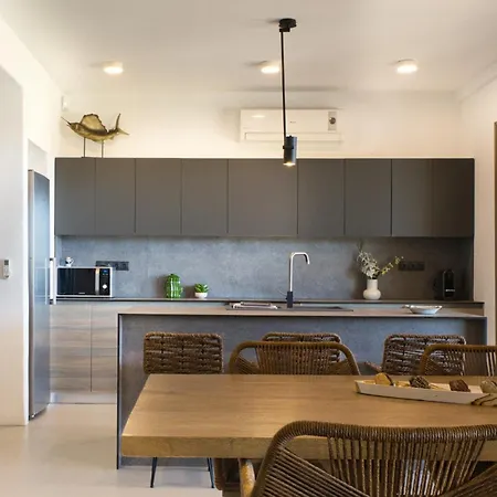 Villa Develikia Private Villas, Auralis,